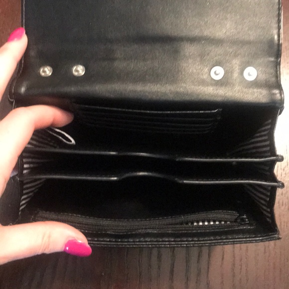 Nine West Wallet - Picture 4 of 8